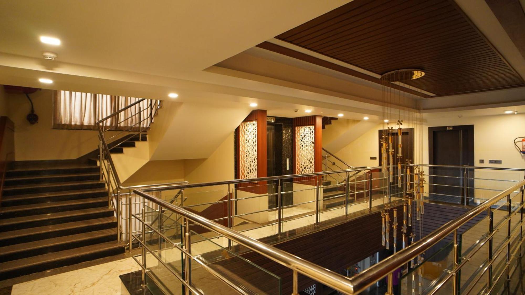Hotel Mayuri !! Couple Friendly Family Hotel !! Digha Kültér fotó